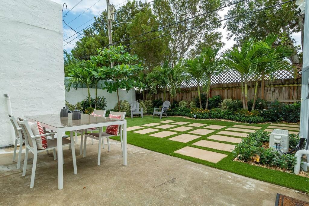شقة Garden Oasis In Flamingo Park غرب شاطئ بالم المظهر الخارجي الصورة